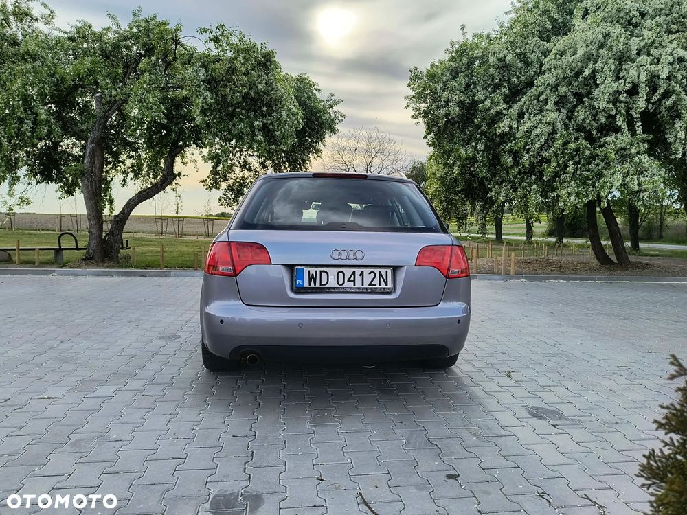 Audi A4 Avant - 7