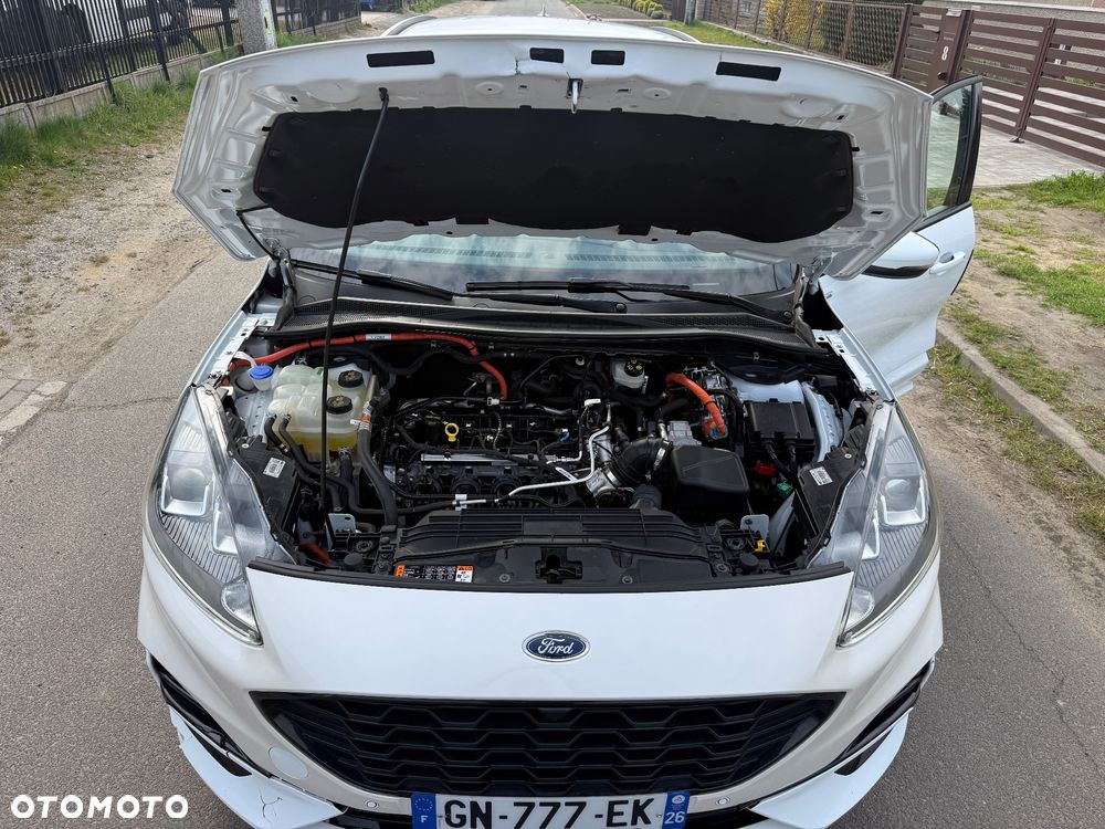Ford Kuga 2.5 FHEV FWD ST-Line - 32