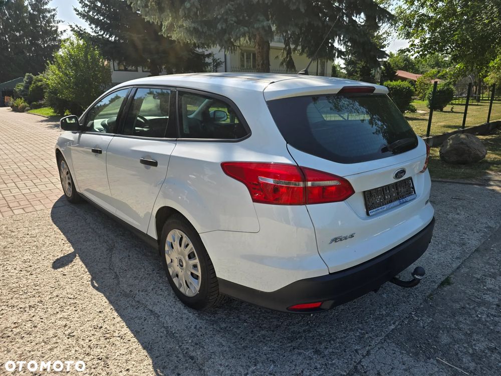 Ford Focus - 10