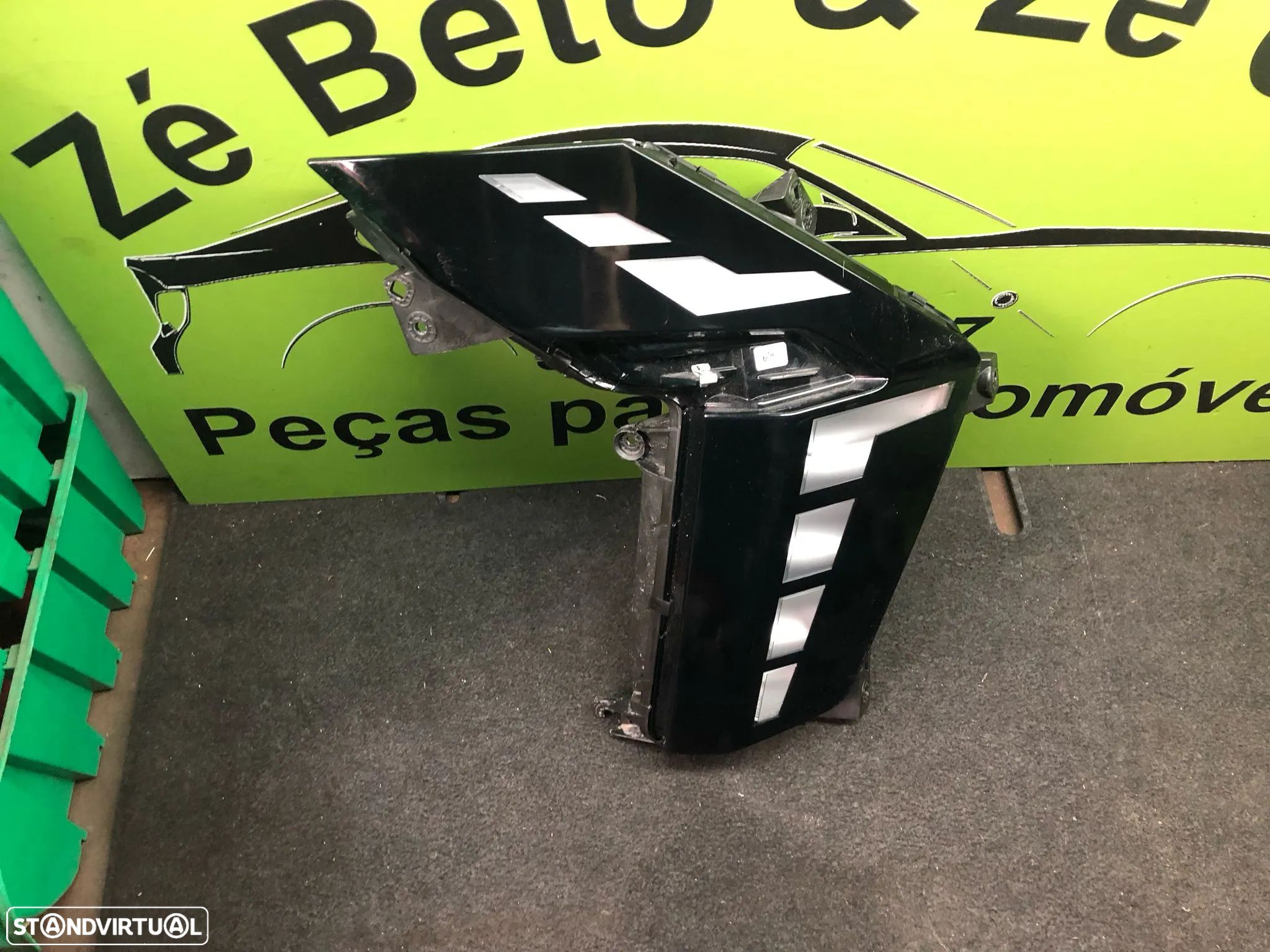MITSUBISHI COLT FAROL LED DIURNO DIREITO - FF684 - 1