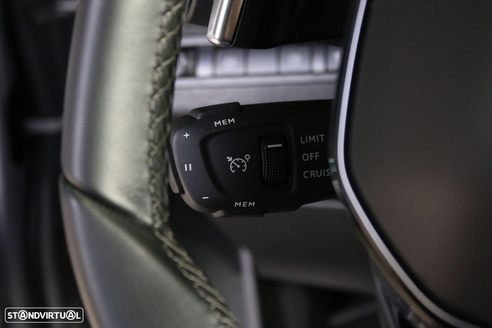 Peugeot 3008 1.6 Hybrid Allure Pack e-EAT8 - 30