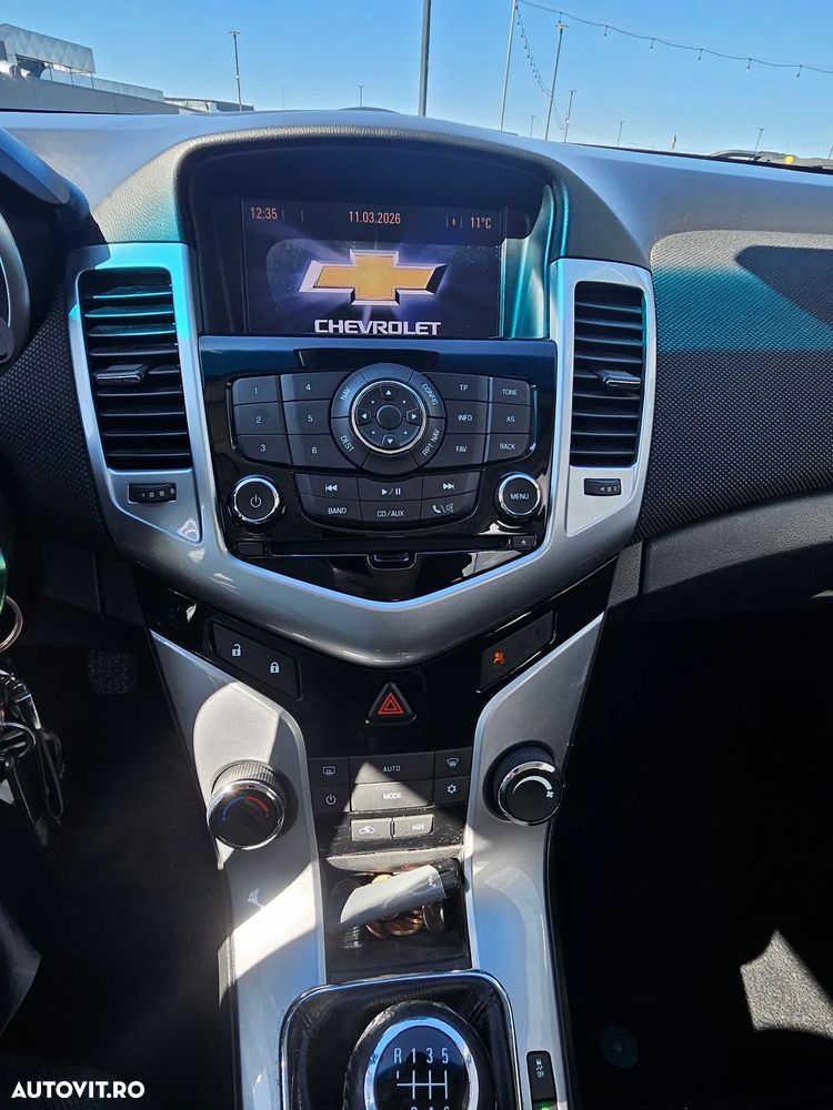 Chevrolet Cruze 1.7 LT - 7