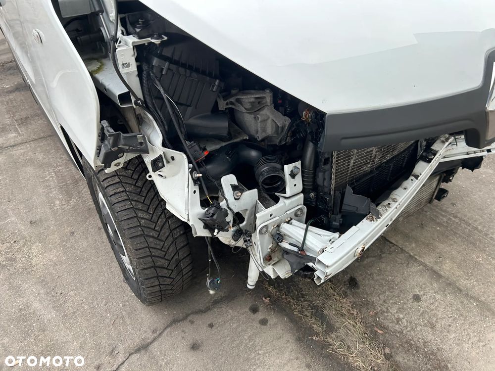 Renault Trafic - 24