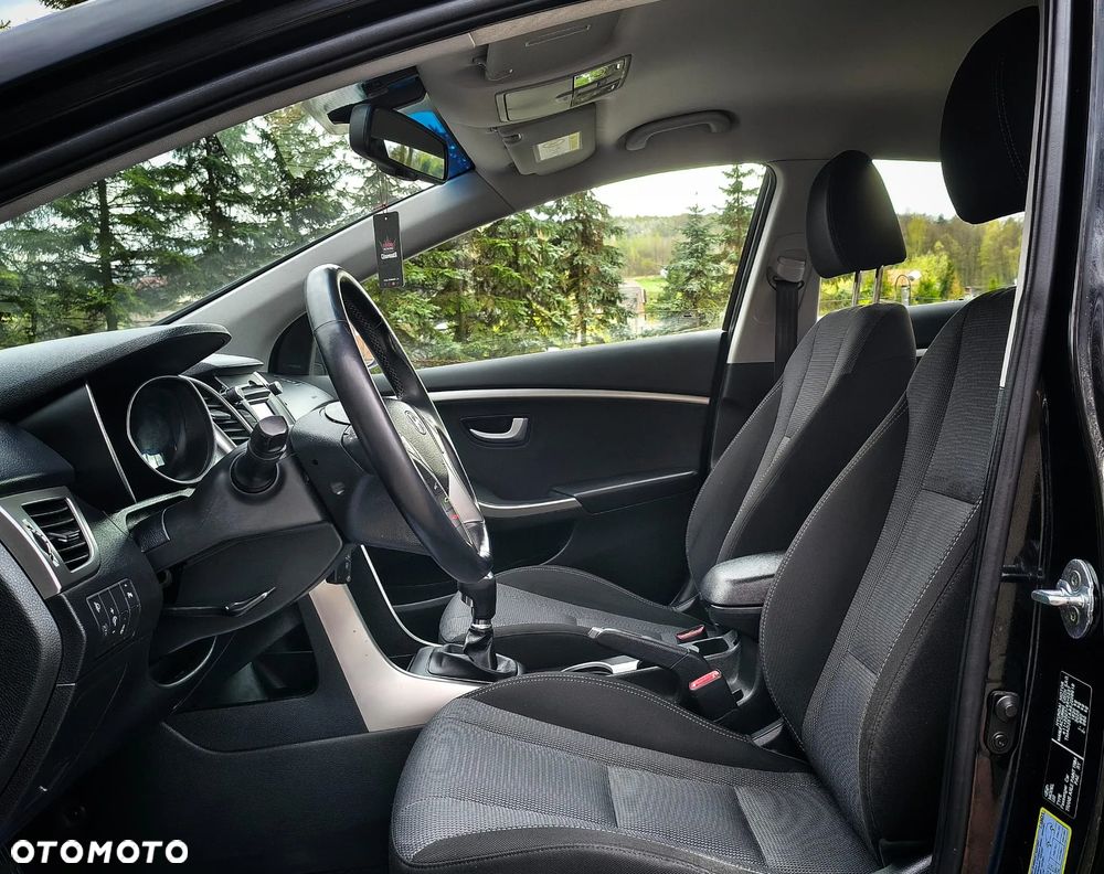 Hyundai i30 - 29