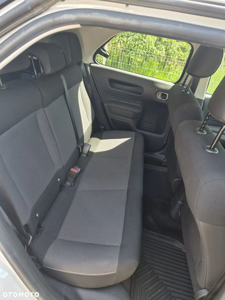 Citroën C4 Cactus - 13