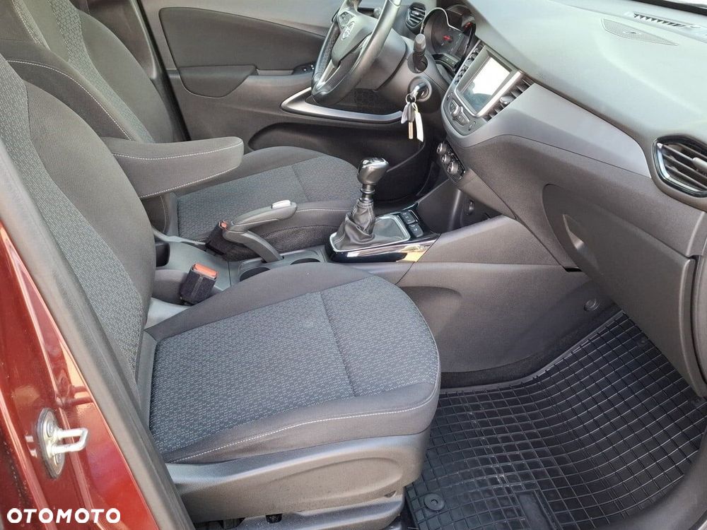 Opel Crossland X - 21