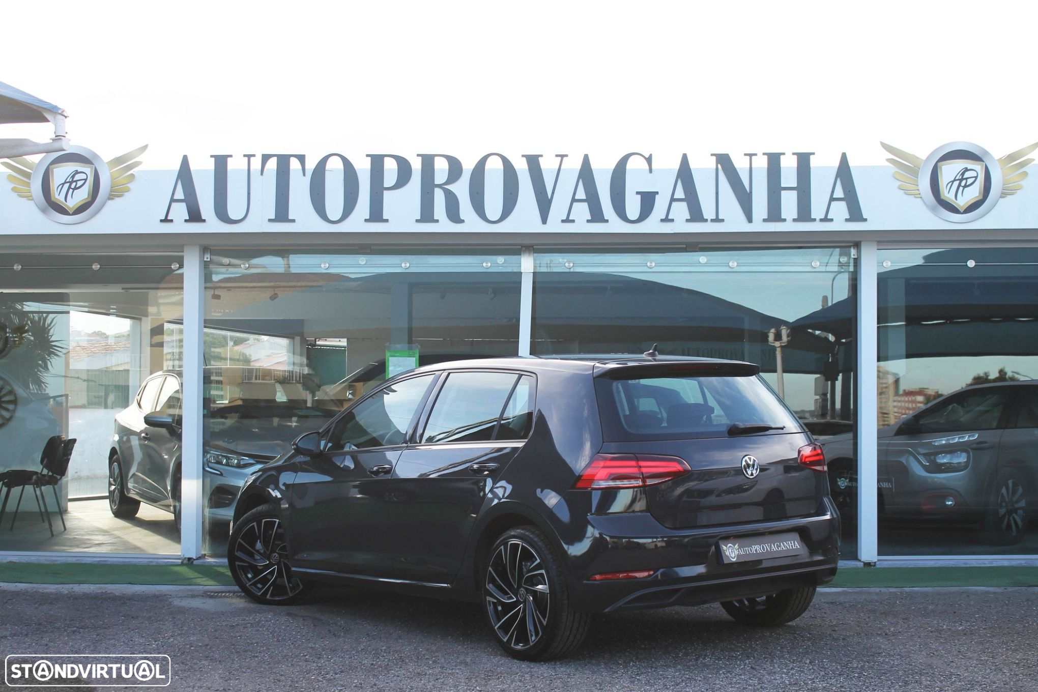 VW Golf - 39