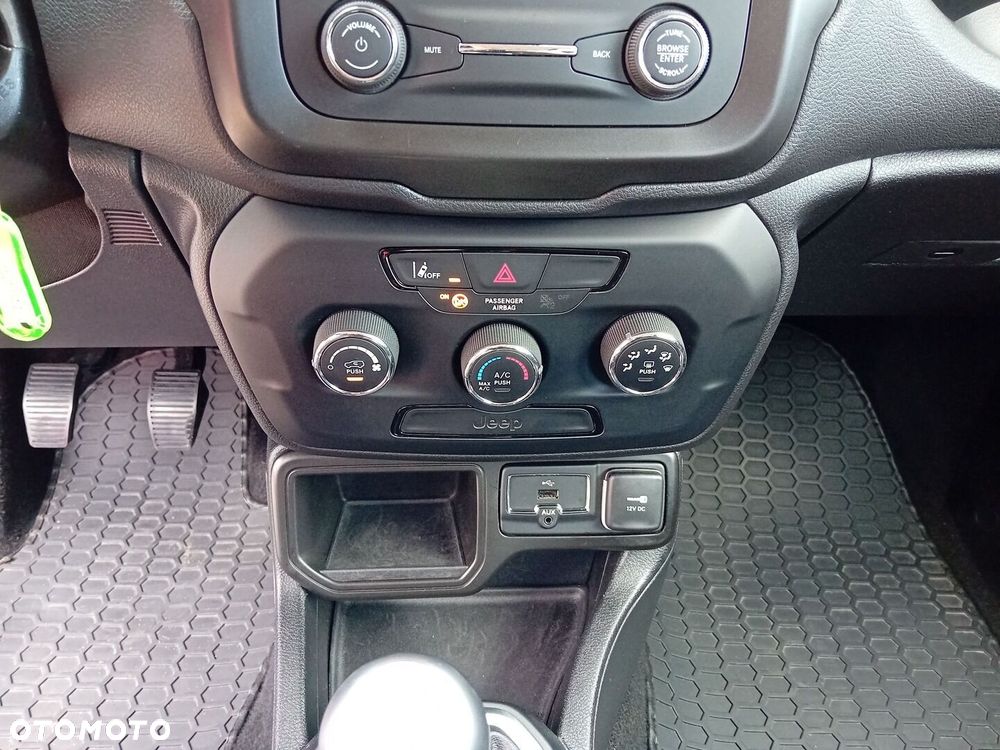 Jeep Renegade 1.0 GSE T3 Turbo Sport FWD S&S - 14
