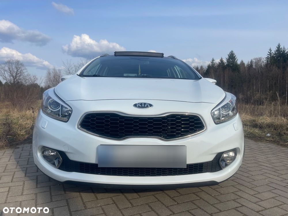 Kia Ceed - 7