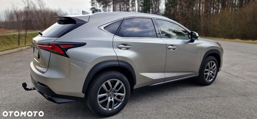 Lexus NX 300 Comfort AWD - 3