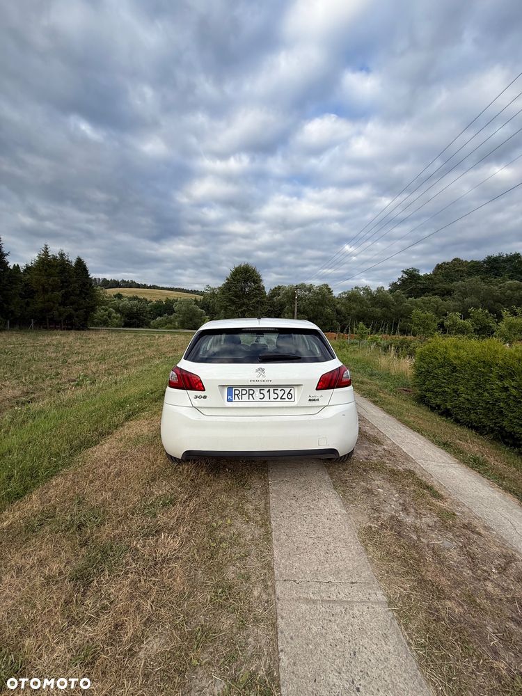 Peugeot 308 2014 photo 3