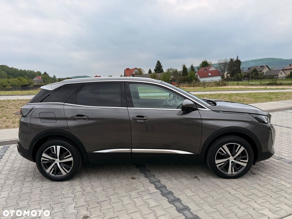 Peugeot 3008 1.5 BlueHDi Allure S&S - 9