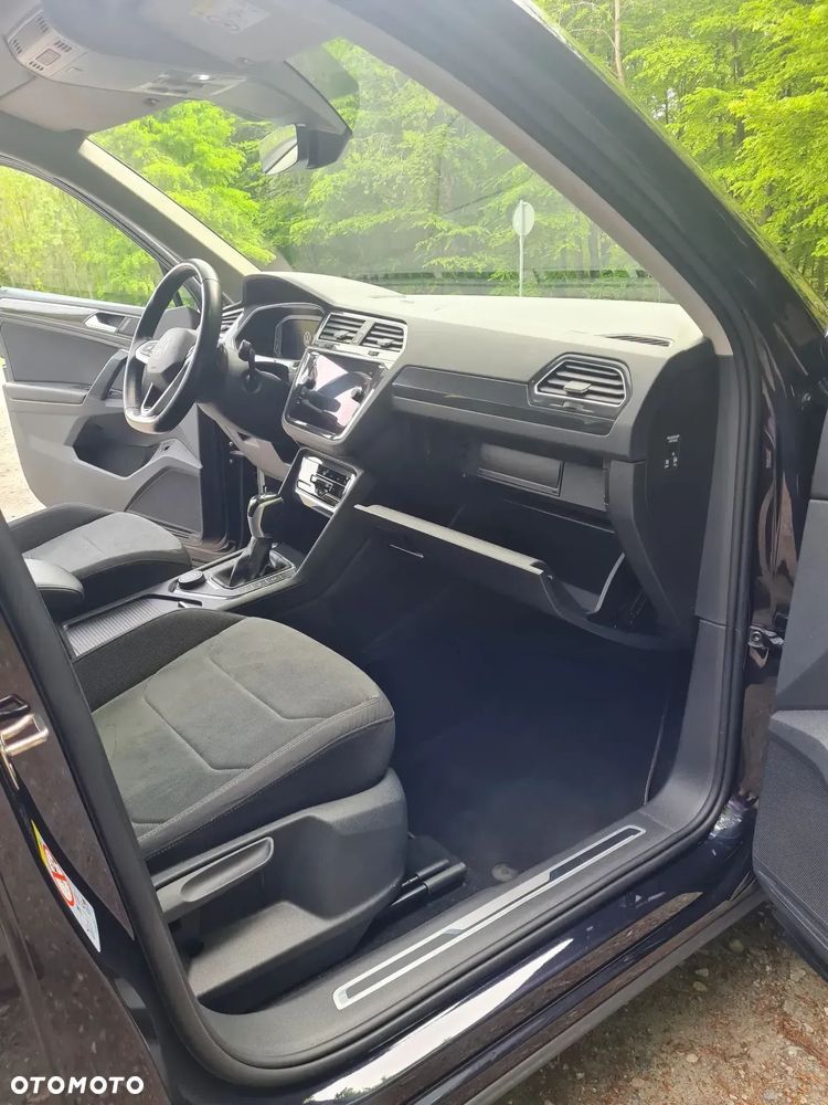 Volkswagen Tiguan 2.0 TDI SCR 4Mot Elegance DSG - 10