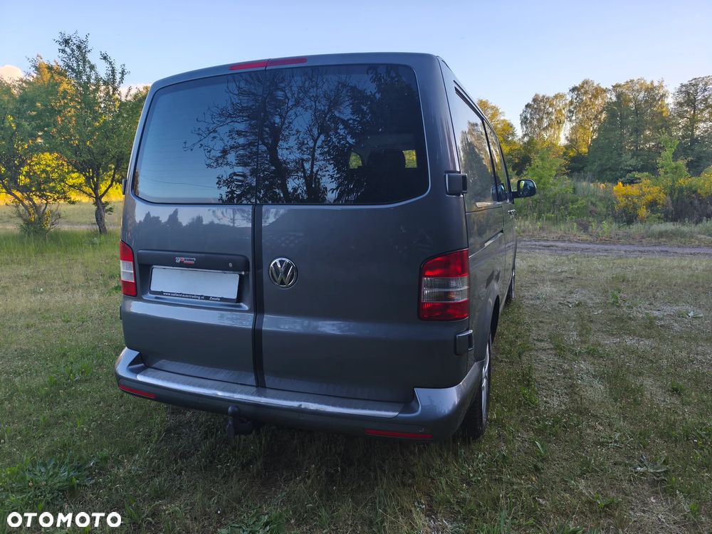 Volkswagen Transporter - 11