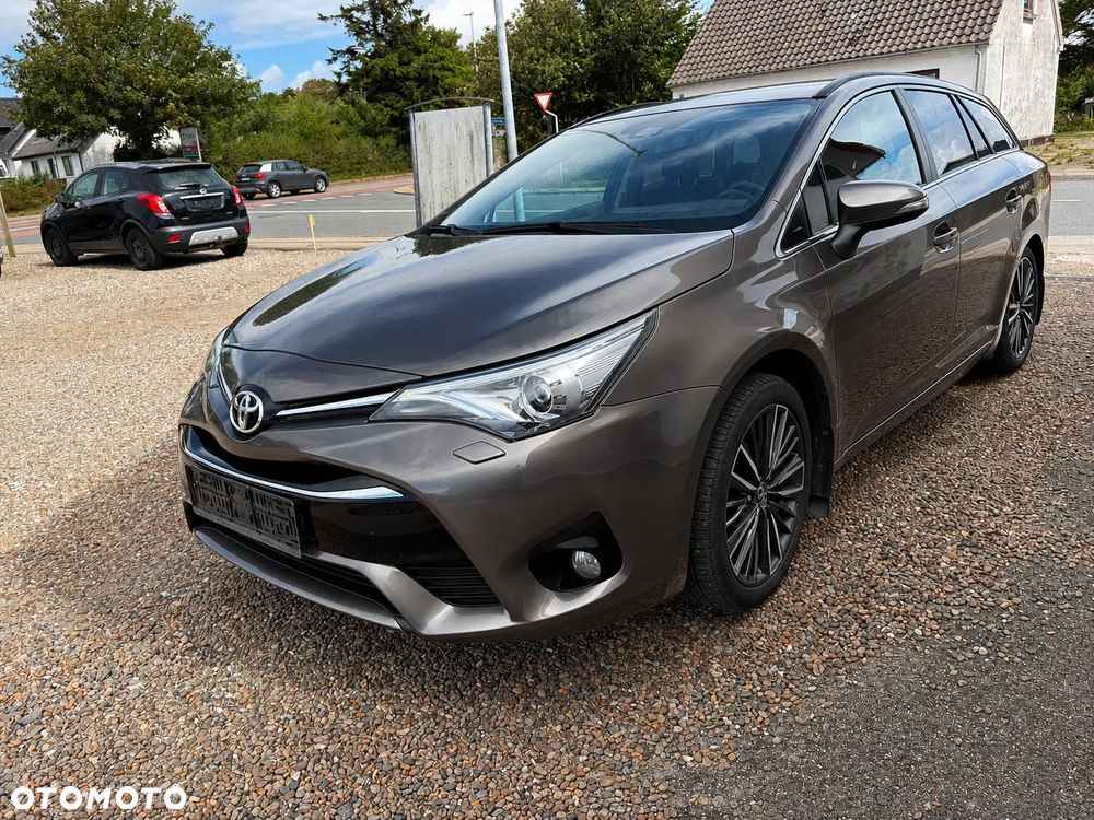 Toyota Avensis Touring Sports 1.8 Business Edition - 3