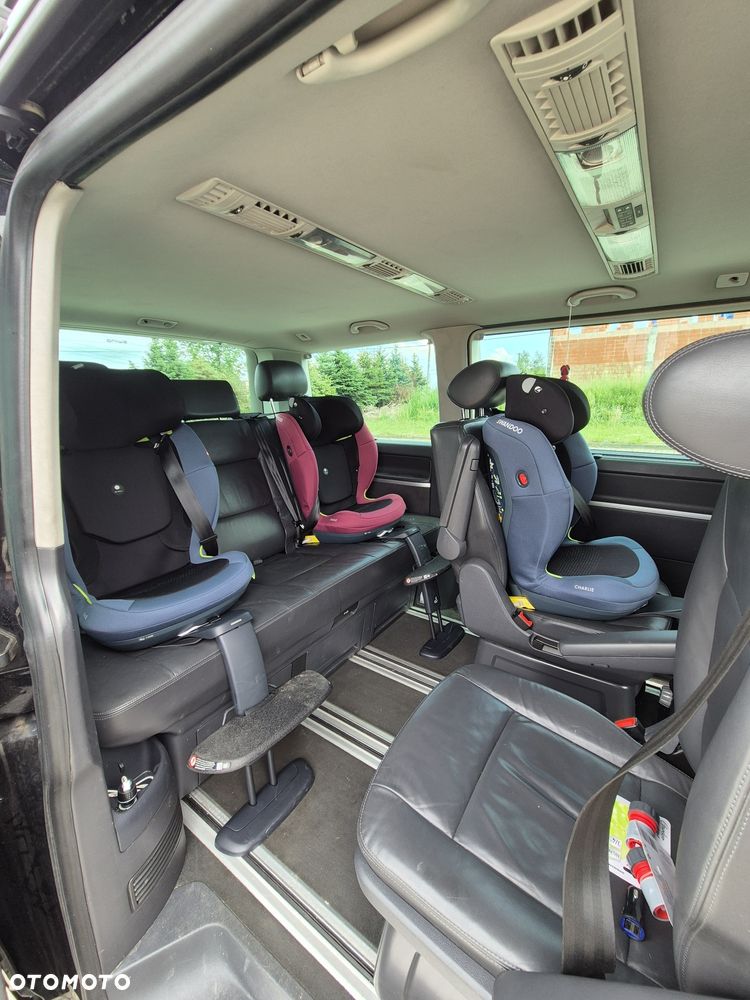 Volkswagen Multivan - 7