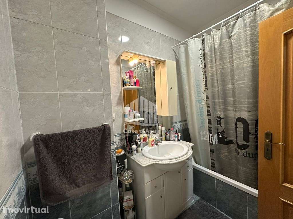 T3 com Terraço na Baixa da Banheira - Espaço, Estilo e Funcionalidade - Grande imagem: 4/25