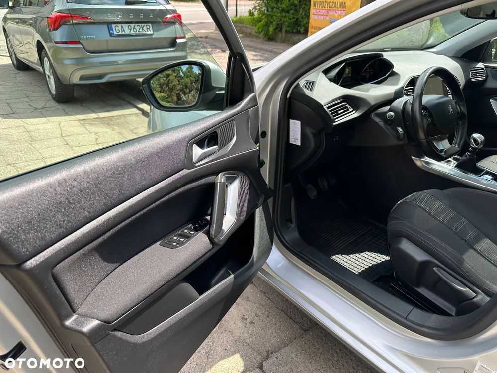 Peugeot 308 BlueHDi FAP 120 Stop & Start Allure - 15