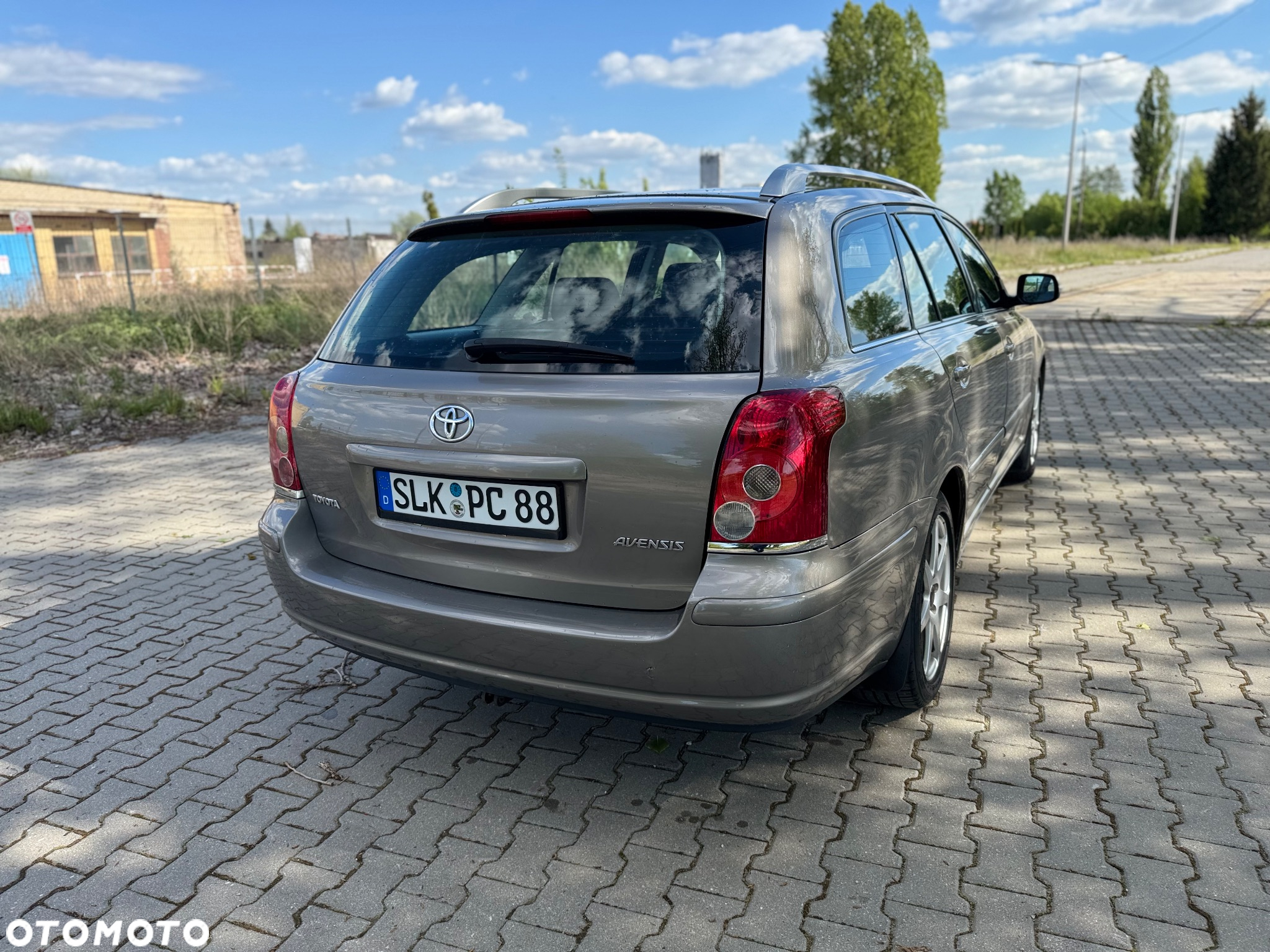 Toyota Avensis 2.0 VVT-i Prestige Premium - 6