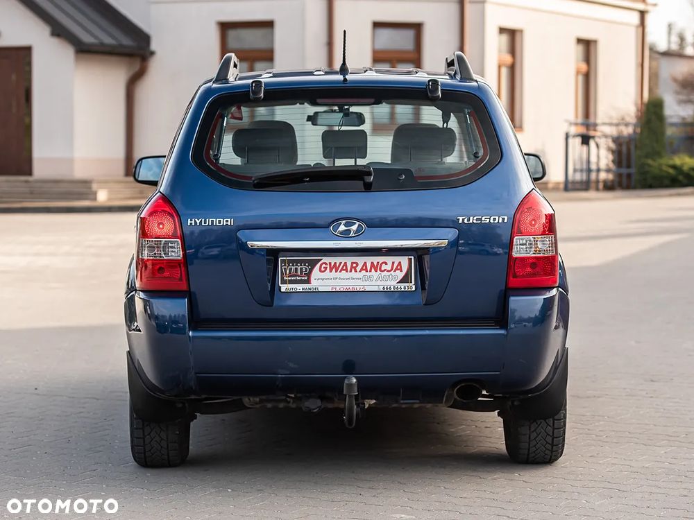Hyundai Tucson 2.0 2WD GLS - 11