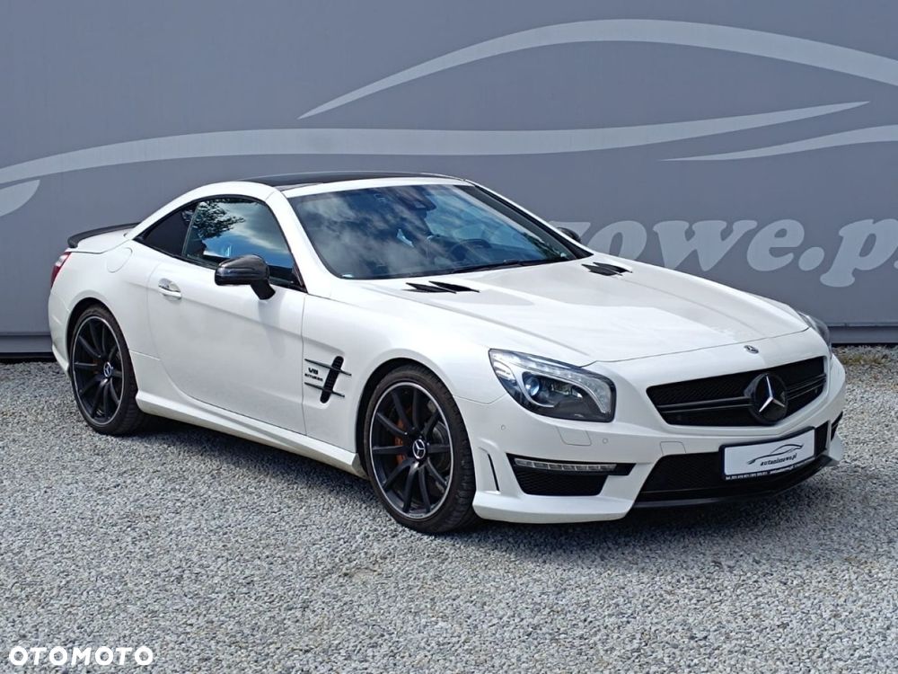 Mercedes-Benz SL 63 AMG - 35
