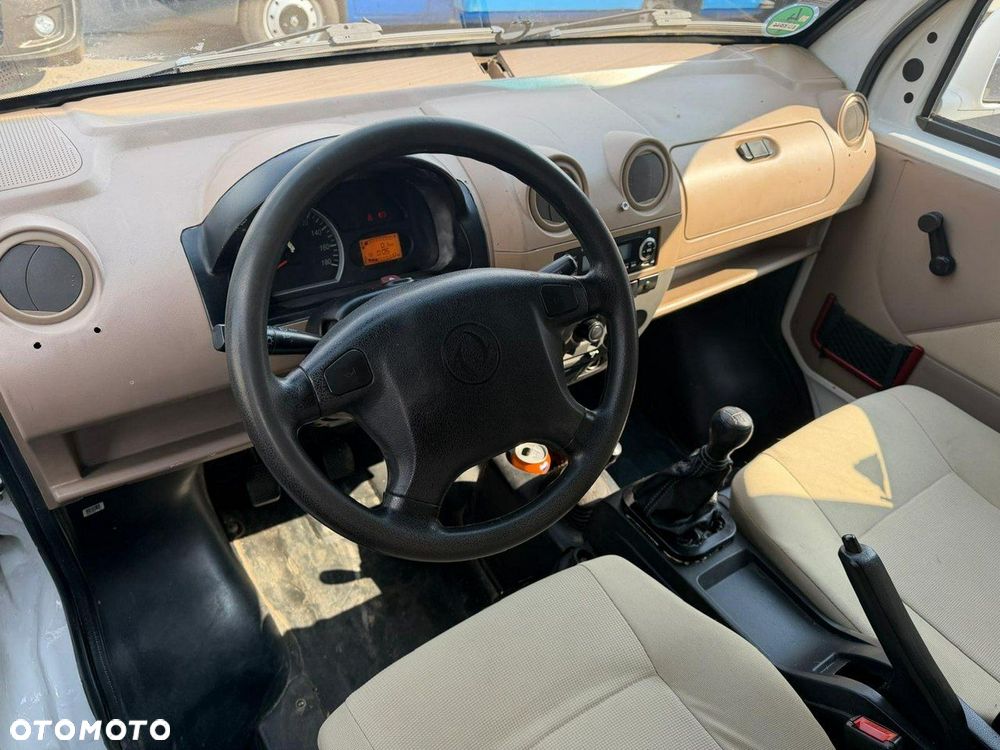 DFSK DFSK Piagoo Foodtruck food truck kontener 2013 - 14