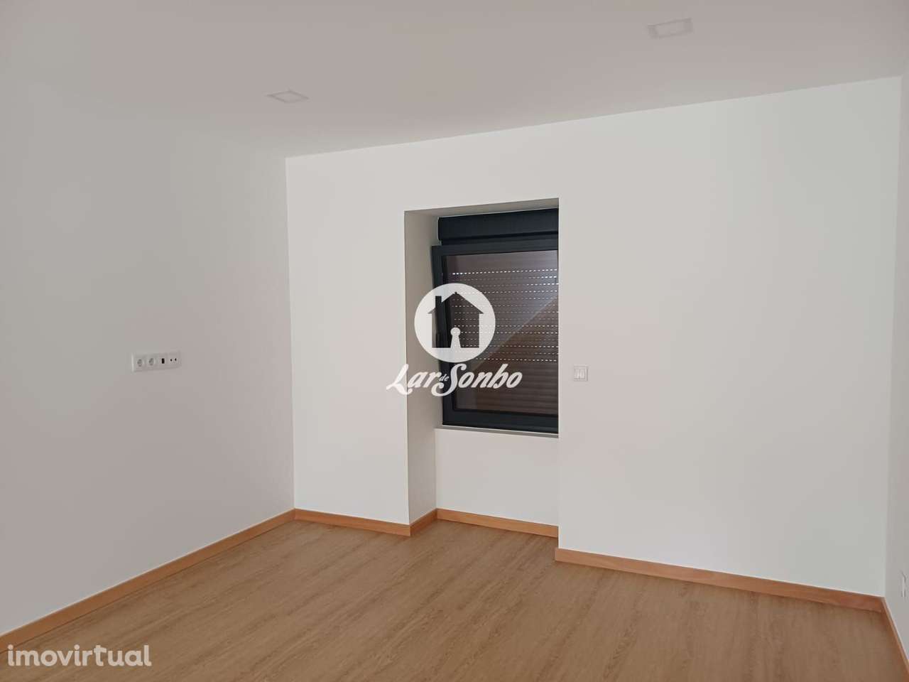 Apartamento Duplex em Barcelos - Grande imagem: 2/25