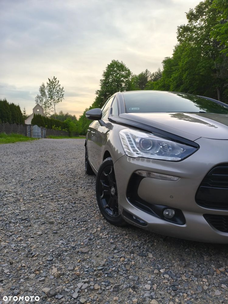 Citroën DS5 2.0 HDi Chic - 22