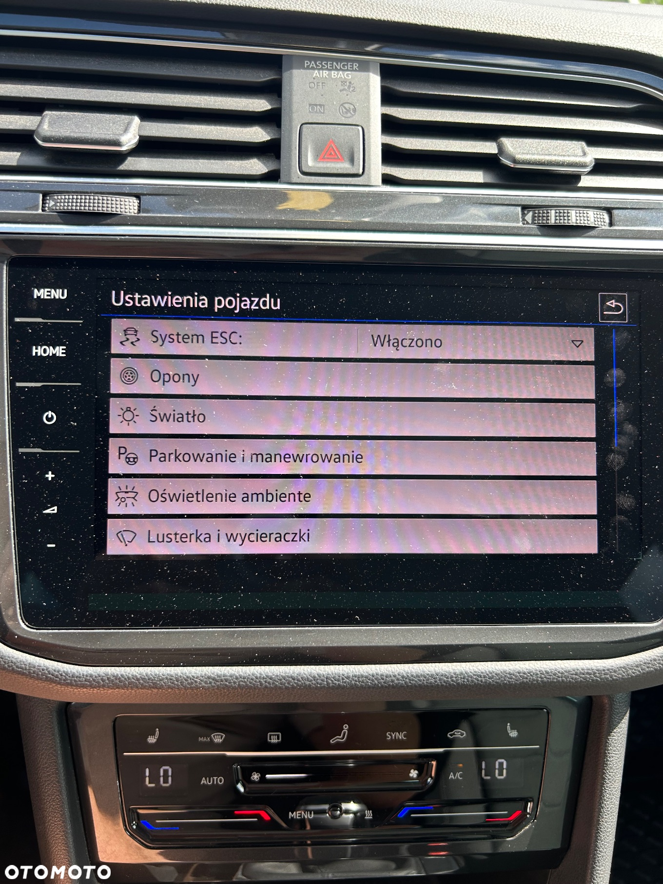 Volkswagen Tiguan 2.0 TDI SCR 4MOTION DSG Elegance - 31