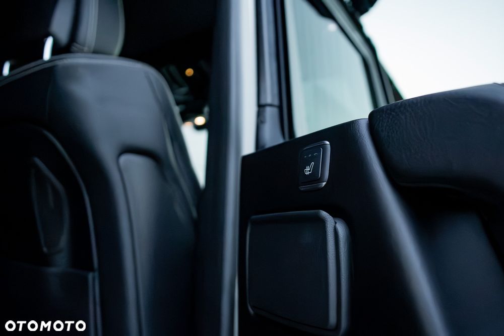 Mercedes-Benz Klasa G 63 AMG AMG SPEEDSHIFT 7G-TRONIC - 26