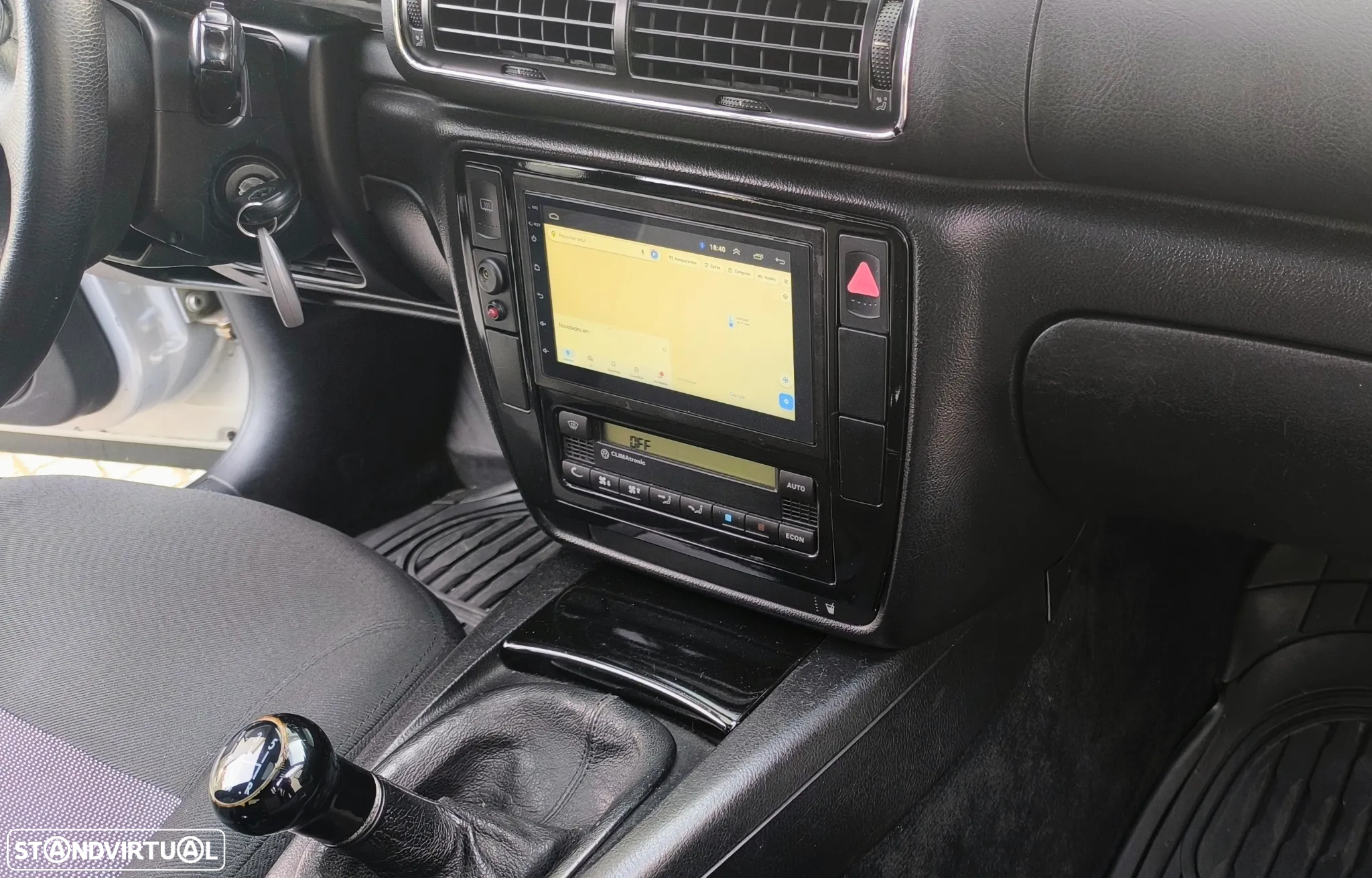 VW Passat 1.9 TDi Confortline Top - 11