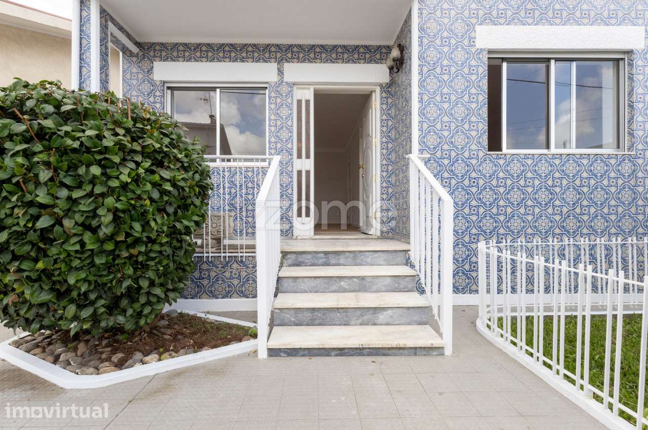 Andar moradia T2 com garagem e arrumos - Custóias, Matosinhos - Grande imagem: 4/24