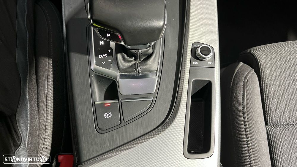 Audi A4 Avant 2.0 TDI S-line S tronic - 14