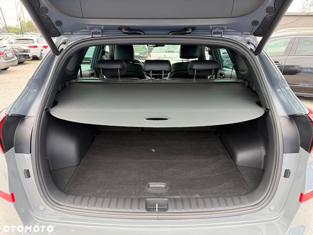 Hyundai Tucson 1.6 CRDi 48V-Hybrid 2WD DCT N Line - 34