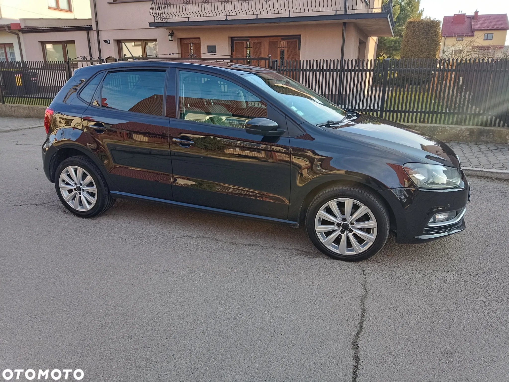Volkswagen Polo 1.4 TDI (Blue Motion Technology) SOUND - 6