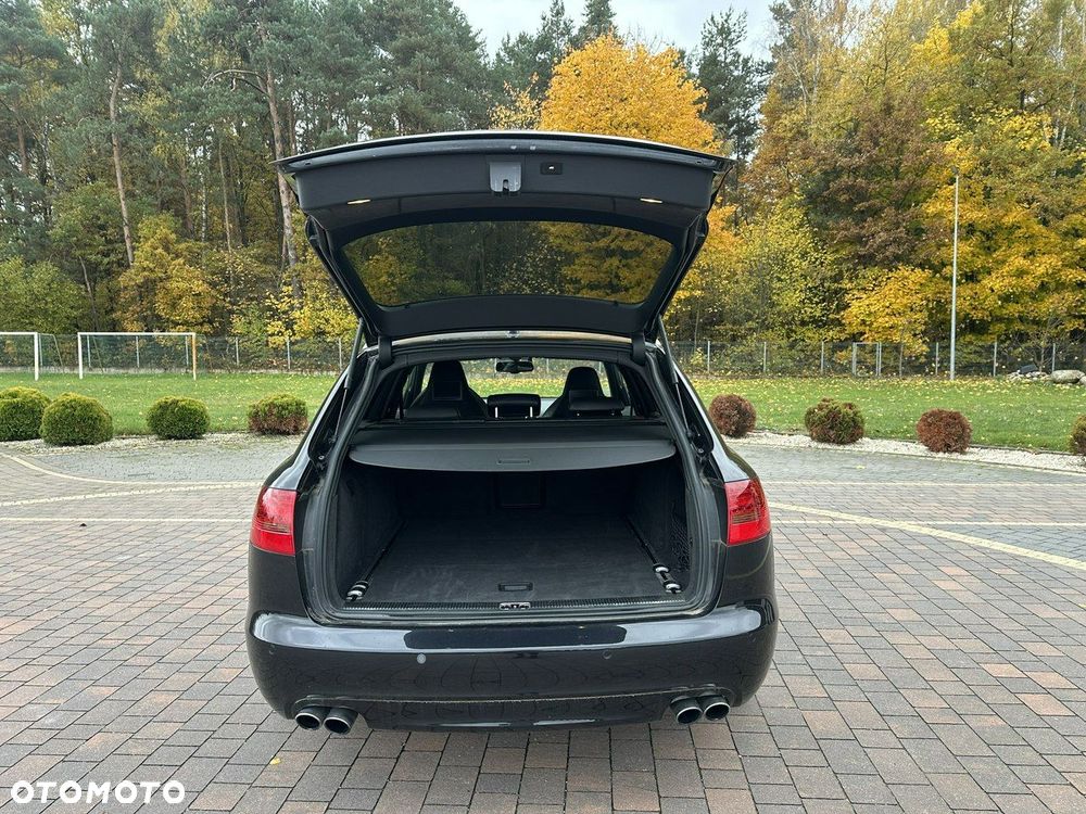 Audi S6 Limousine - 12