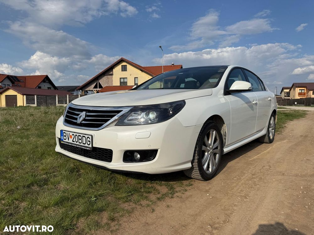 Renault Latitude 2.0 dCi Luxury CVA - 12