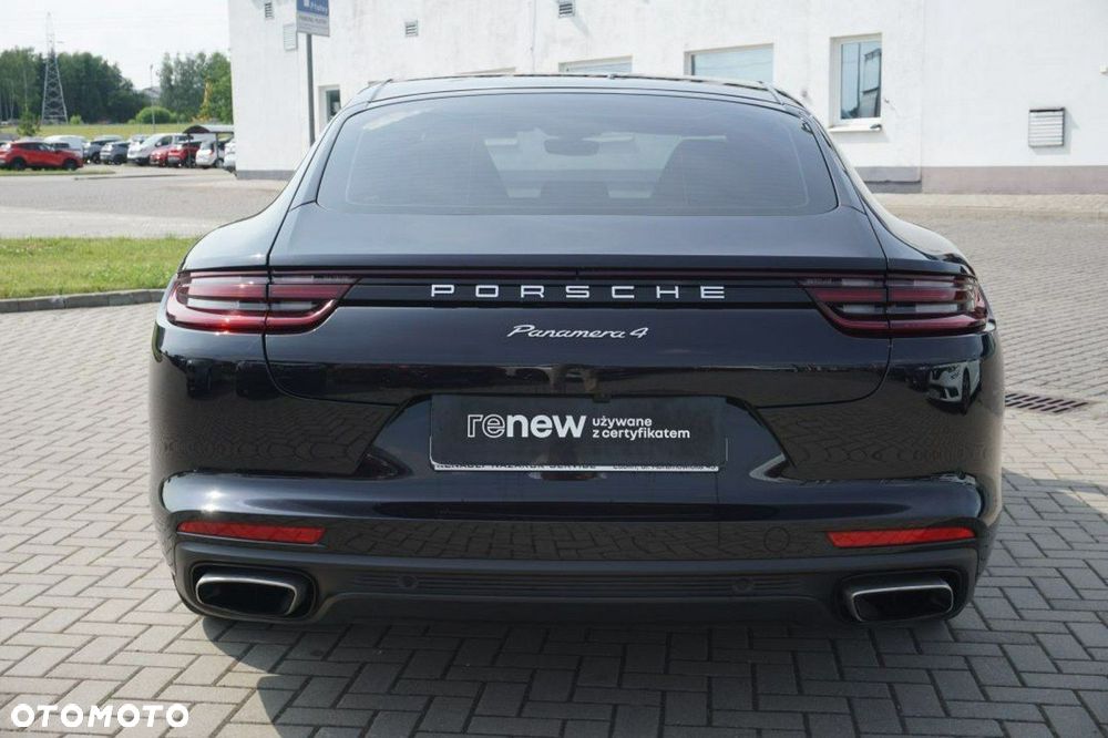 Porsche Panamera 4 - 6