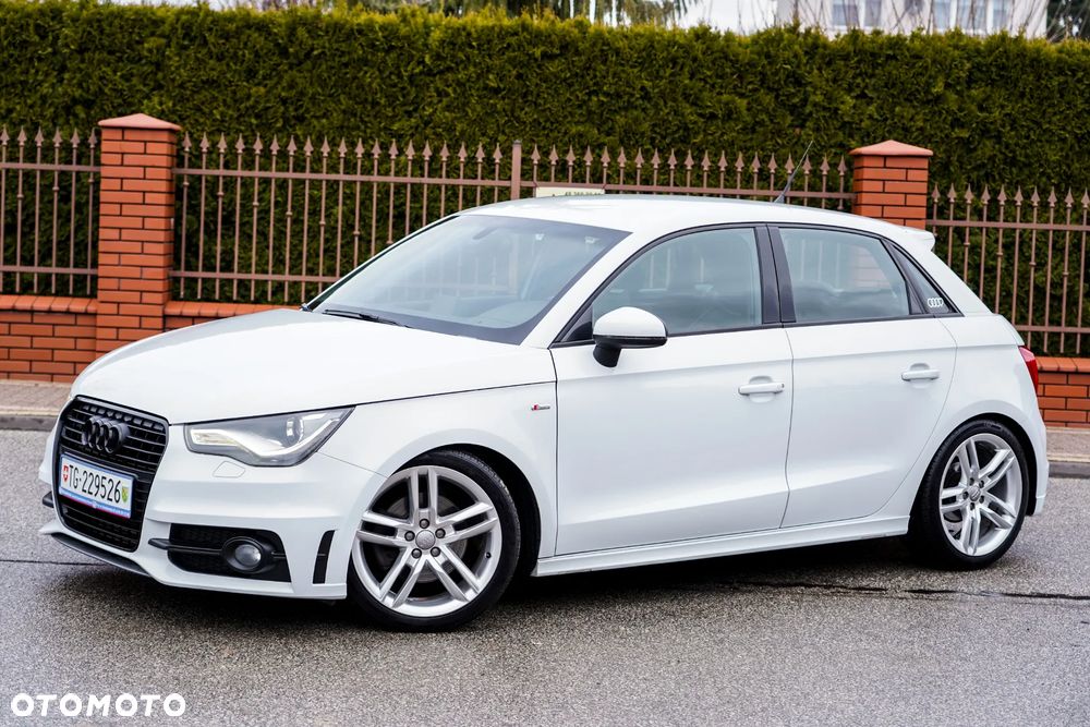 Audi A1 Sportback 1.4 TFSI S tronic S line Sportpaket - 11