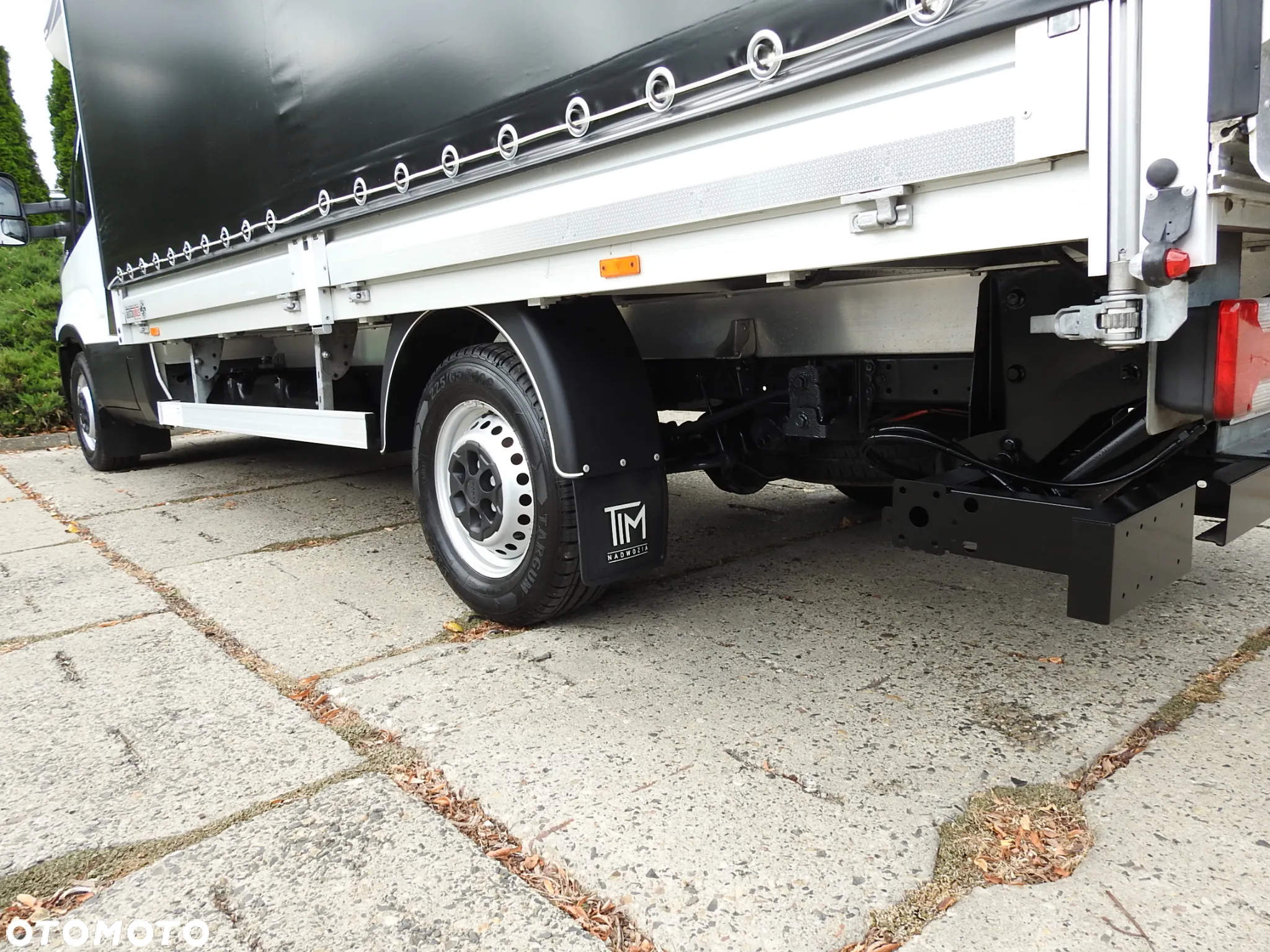 Iveco DAILY 35S18 PLANDEKA WINDA 8 PALET TEMPOMAT KLIMATYZACJA 180KM [ 282410 ] - 19