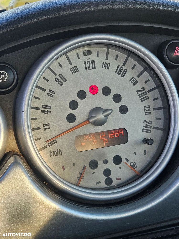 Mini Cooper - 4
