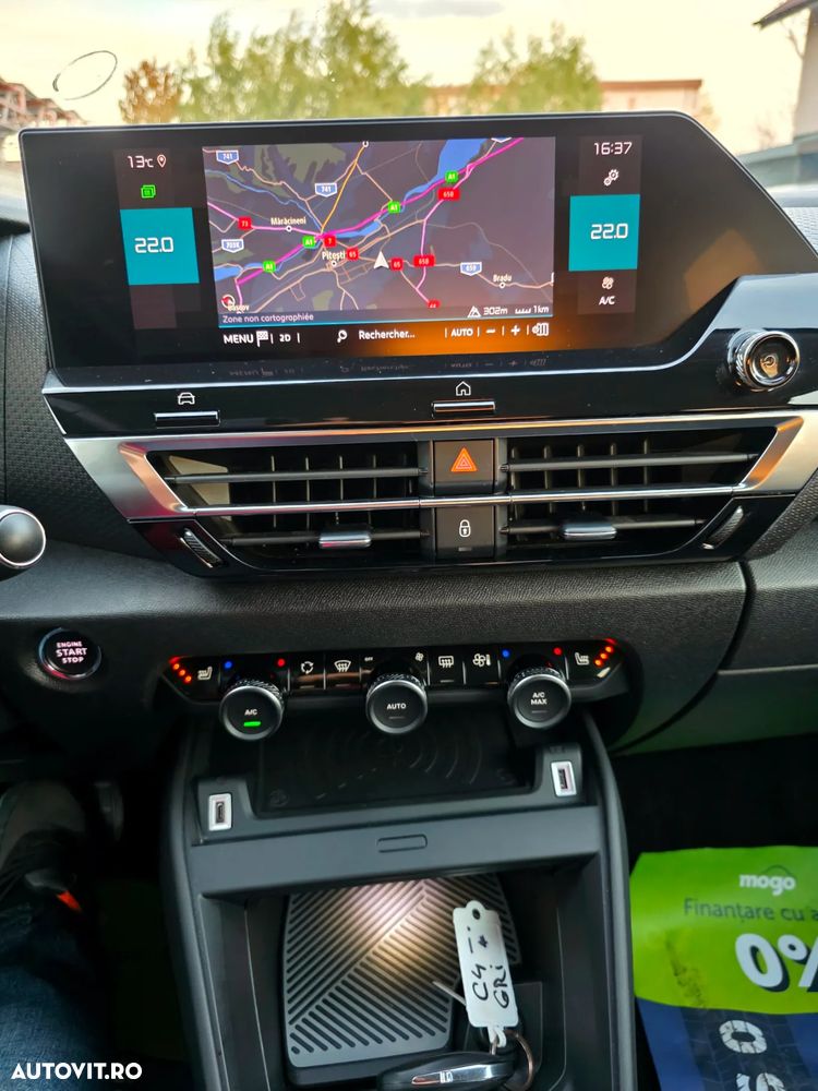 Citroën C4 1.2 PureTech S&S EAT8 Shine - 25