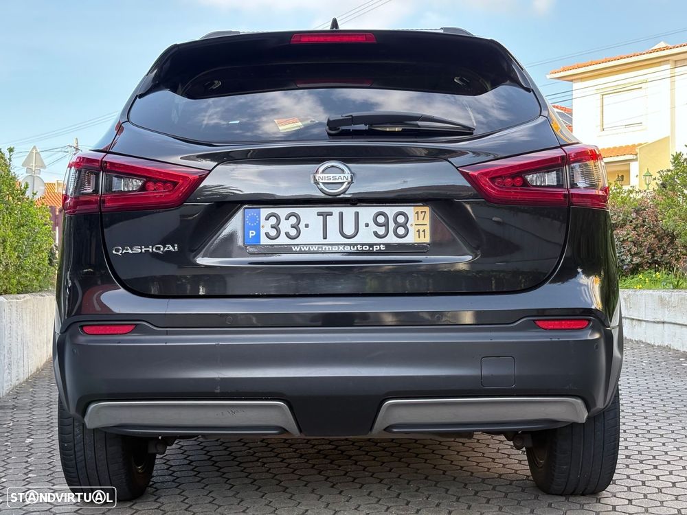 Nissan Qashqai 1.2 DIG-T N-Connecta 18 - 22