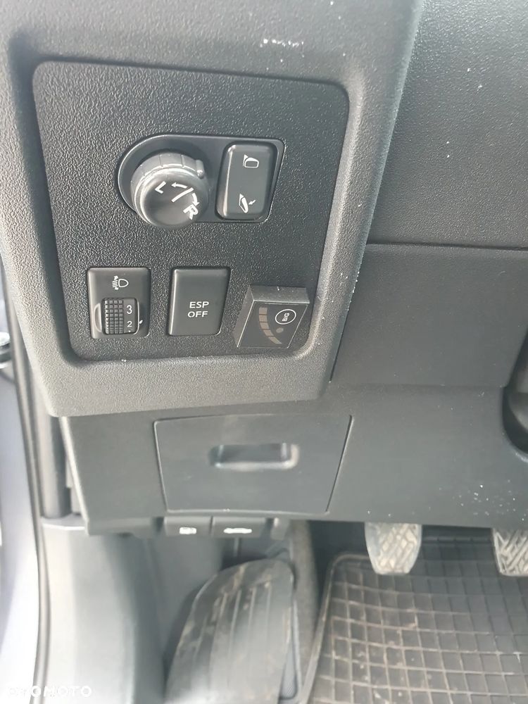 Nissan Qashqai 2.0 4x4 Lounge - 11