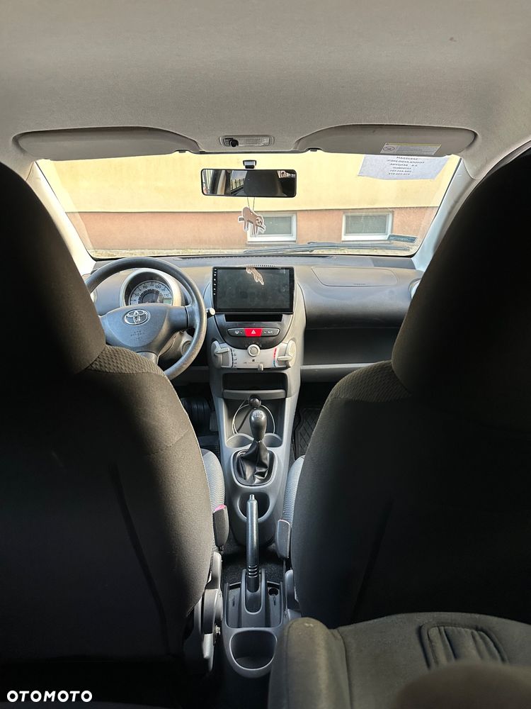 Toyota Aygo Blue - 15