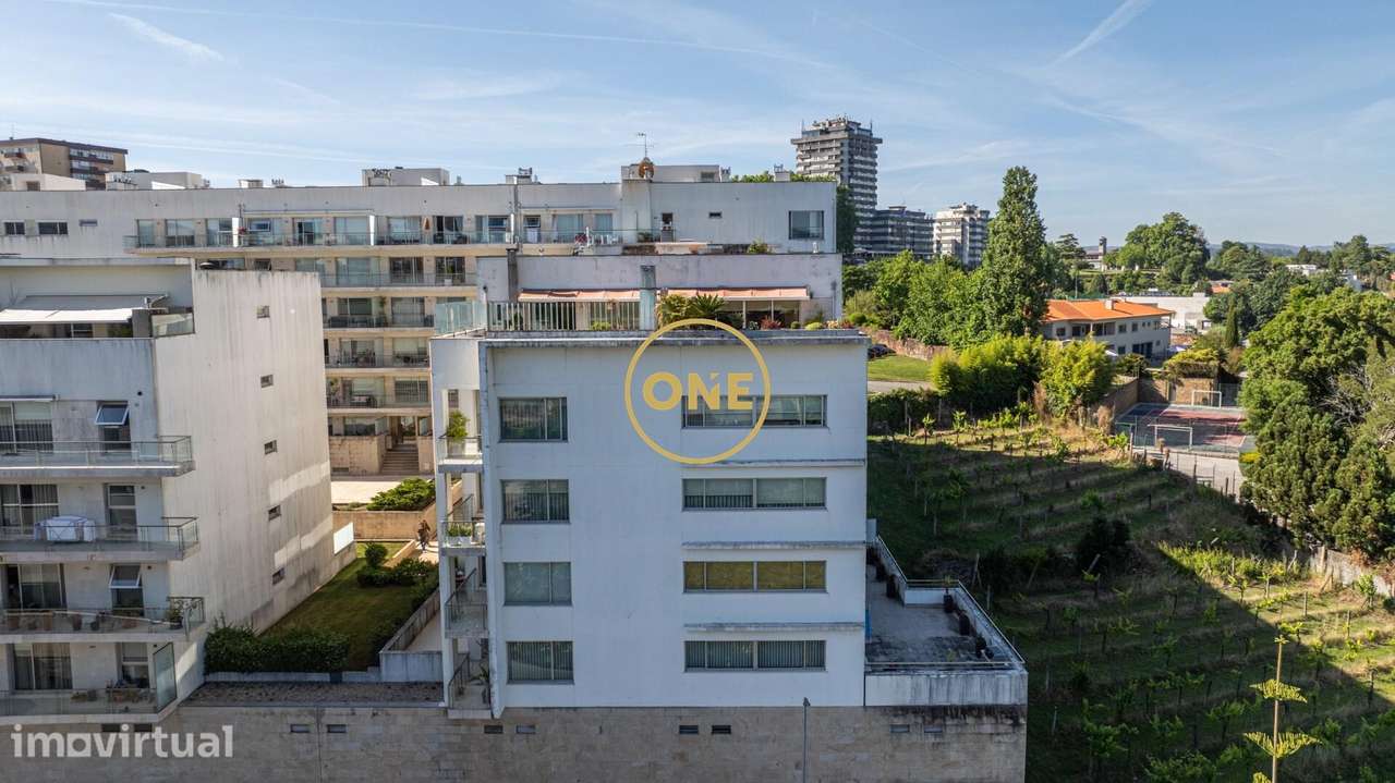 Apartamento T5 de Excelência no Centro de Santo Tirso - Grande imagem: 3/36
