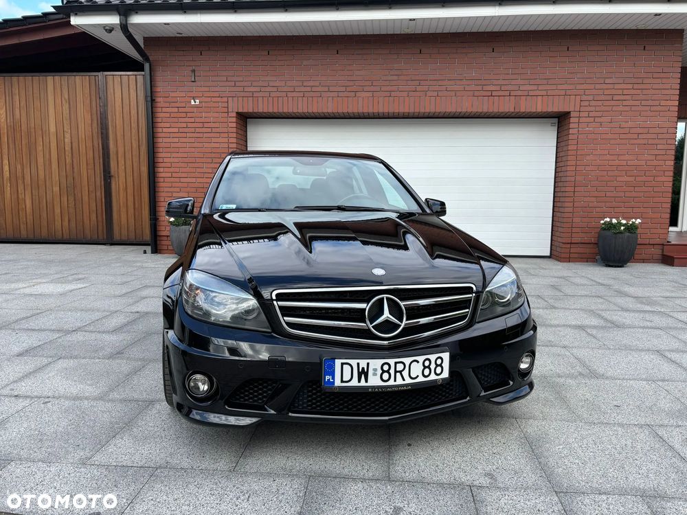 Mercedes-Benz Klasa C 63 AMG - 2