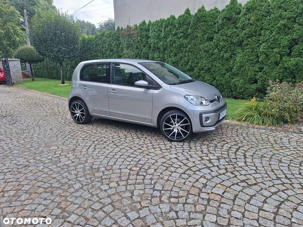 Volkswagen up! (BlueMotion Technology) move - 39