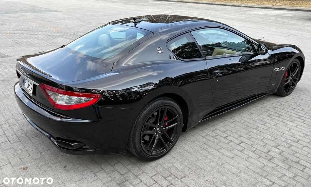 Maserati GranTurismo S Automatik - 7