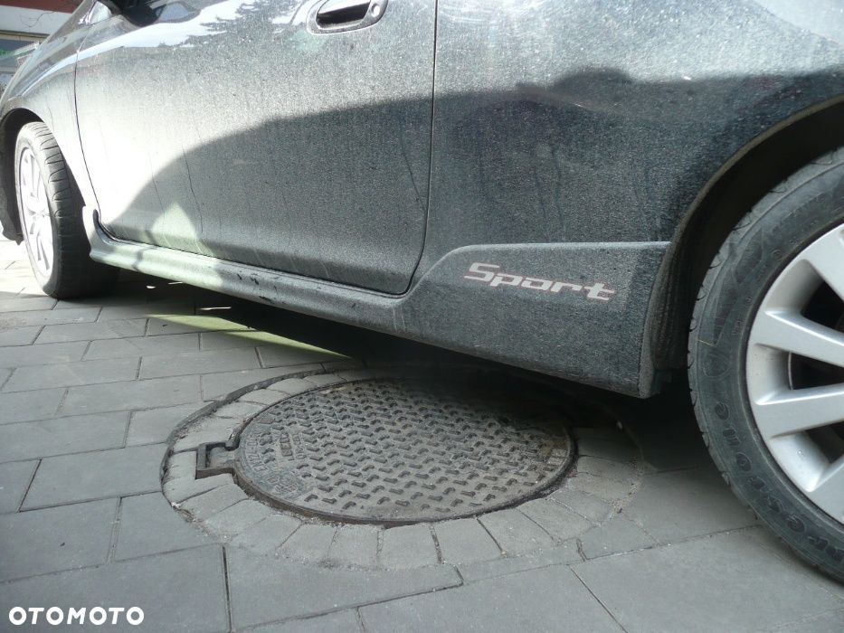 LISTWA Próg - ORYGINAŁ  Honda Civic MK7 Sport Type-R  - 2001-2006 tzw. Zelazko - Nakładka Ochronna Progowa Spoiler Progu - kolor: CZARNY - 1